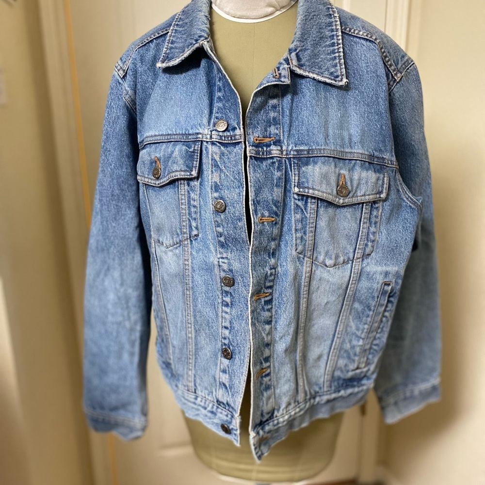 Classic Eddie Bauer Blue Denim Jean Jacket
